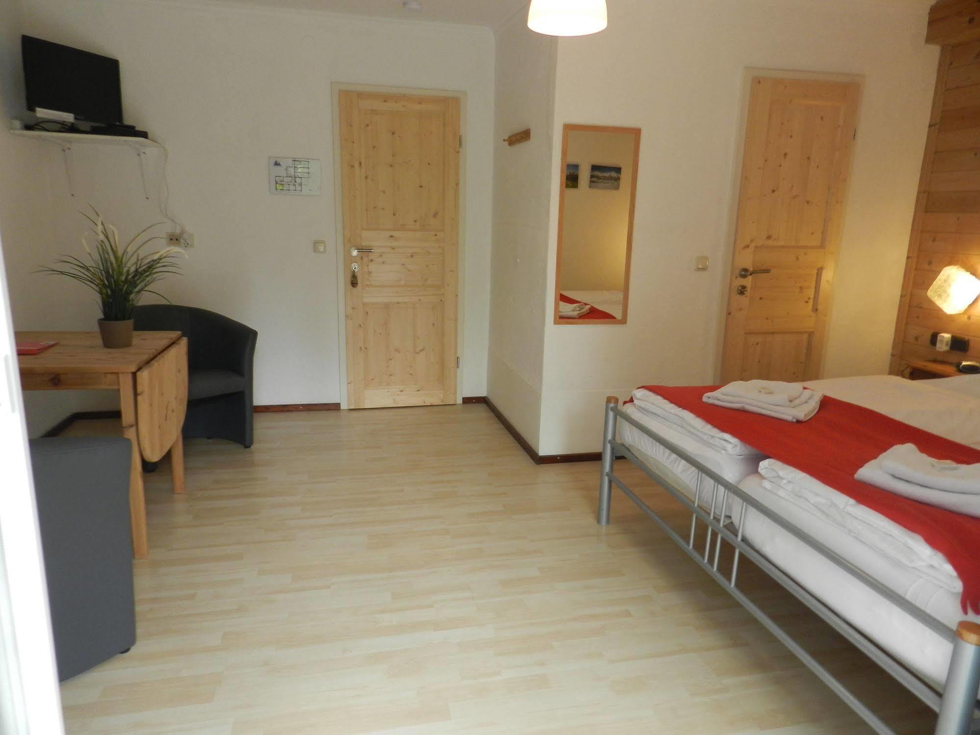 Pension Und Appartements Hartkaiser Ellmau Zewnętrze zdjęcie